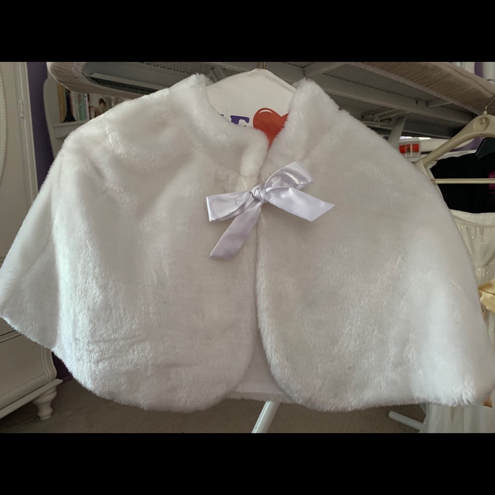 Children’s white cape